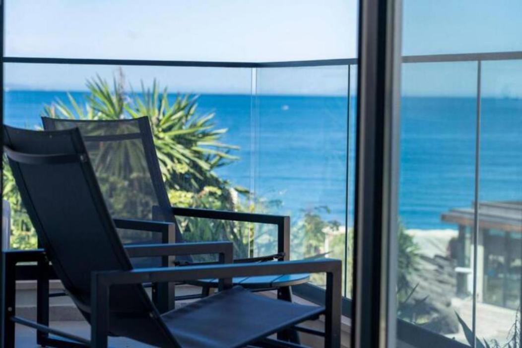 Beachfront Apartament *