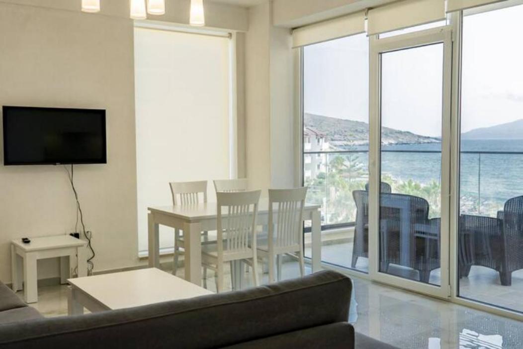 Apartament Beachfront Saranda