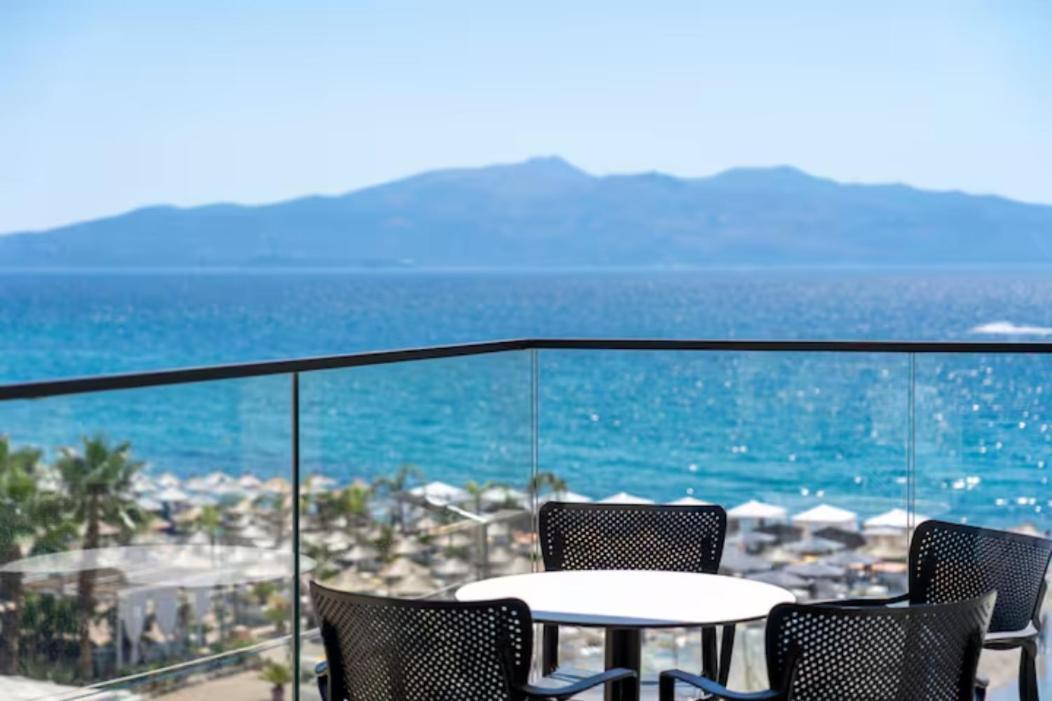 Beachfront Apartament