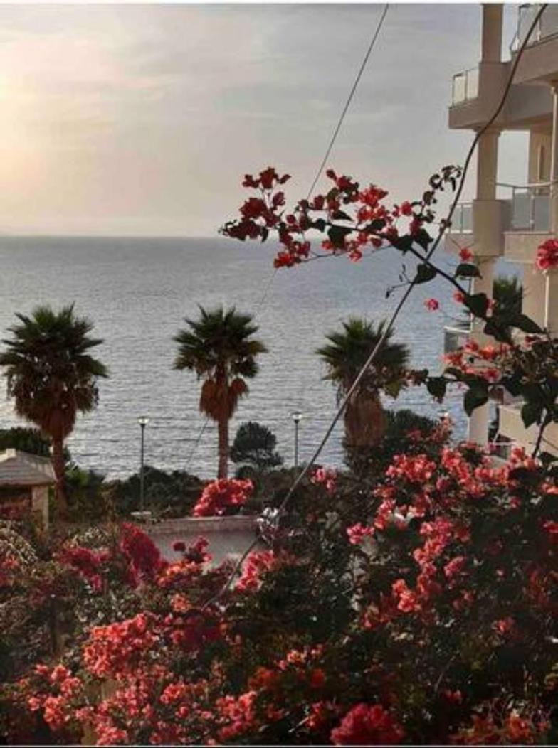 Apartament Beachfront